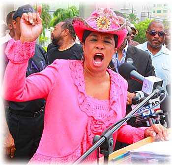 Moron Florida Congresswoman Frederica Wilson (D), lowest of the low