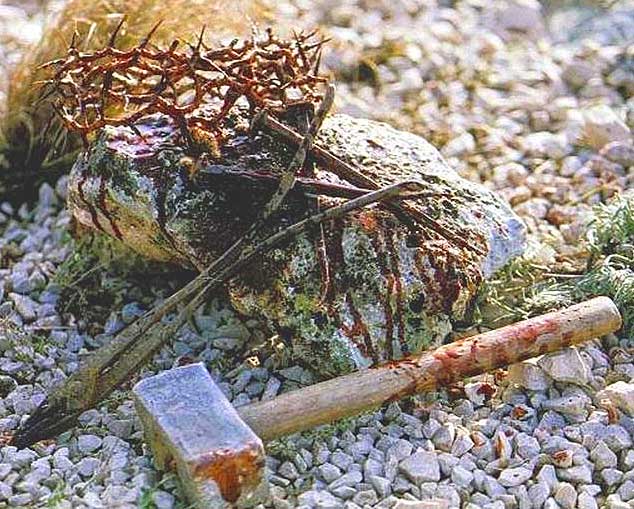 nails and thorns from passion of the Christ